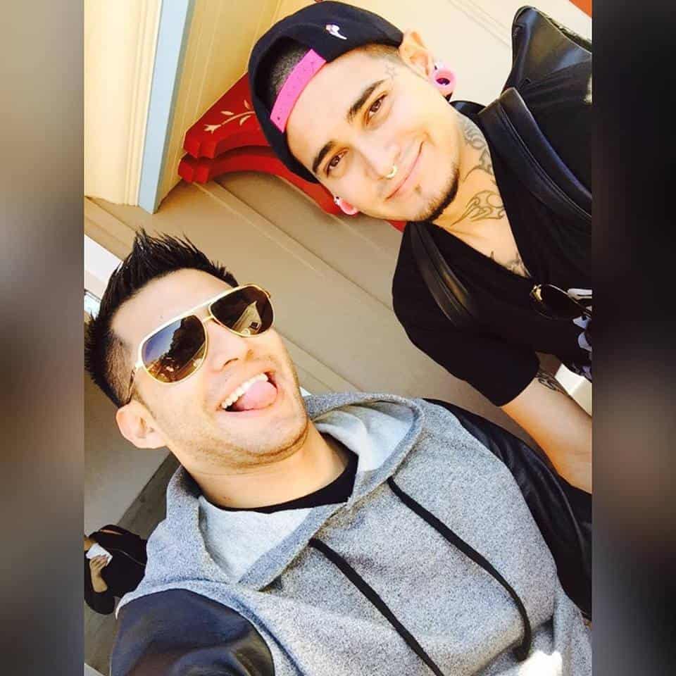 Gay chat for teenagers Amature allure free porn pics