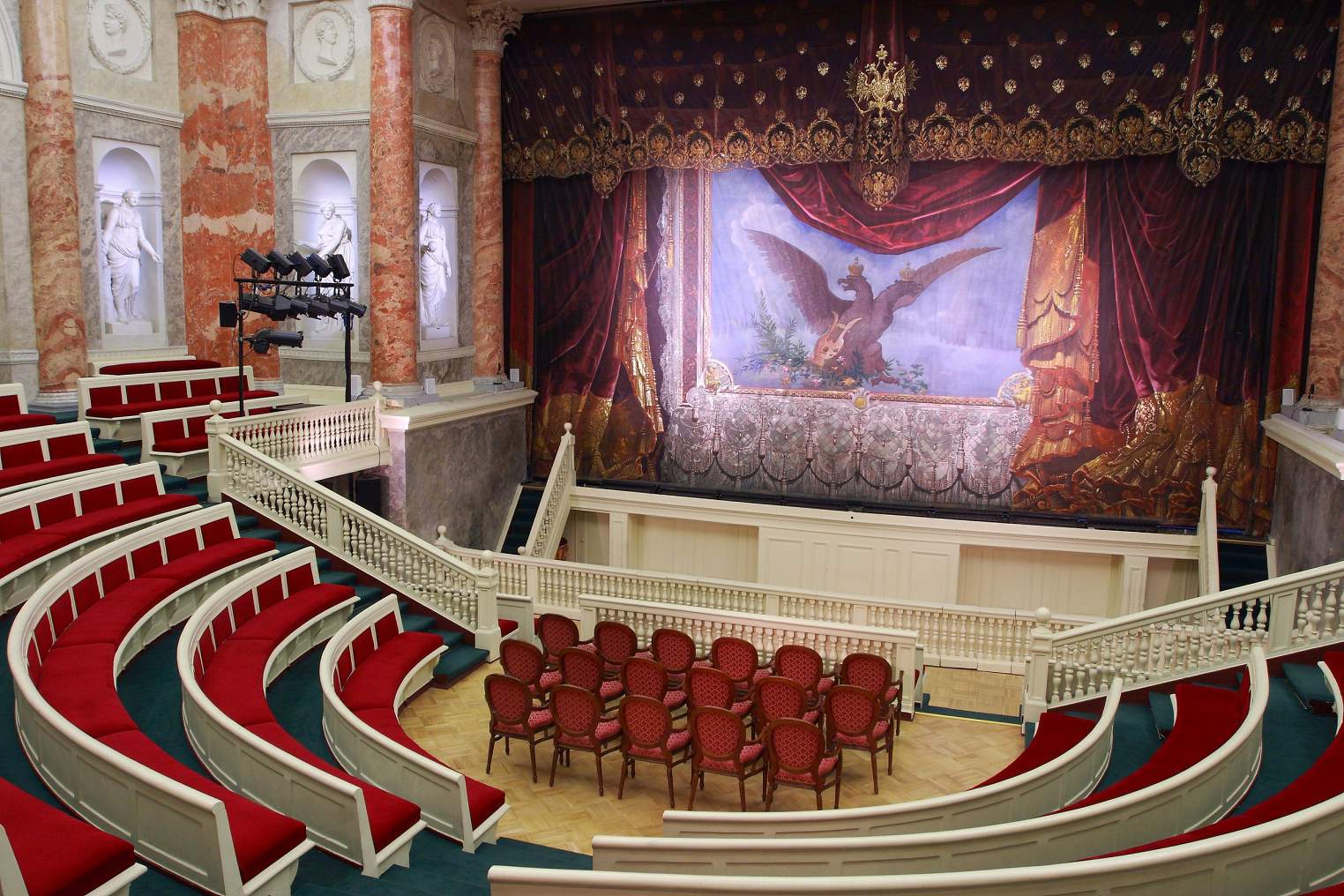 Эрмитажный театр санкт петербург фото