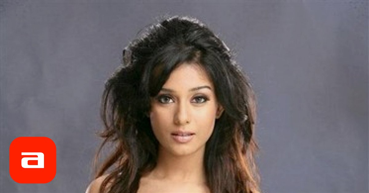 Трусикидегі BBW қыздардың суреттері