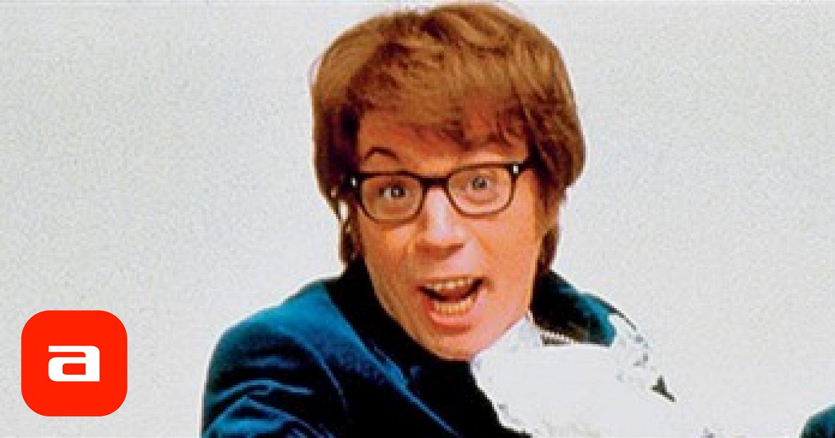 Әйел жұрттың көзінше киска жалай бастады