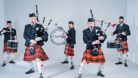 «Большое Рождественское шоу»: Оркестр волынщиков City Pipes, ансамбль ирландского танца Celtic Wind