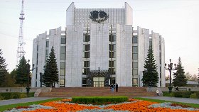 Три сестры