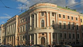 Экскурсия по особняку Елисеевых