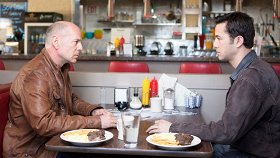Петля времени / Looper