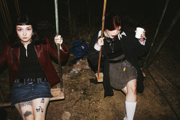 Pussy kaltaklar rasmlar Boshqird ayollarining erotikasi