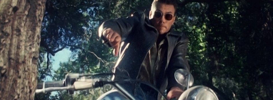 Кино: «Некуда бежать» Кино: «Некуда бежать»