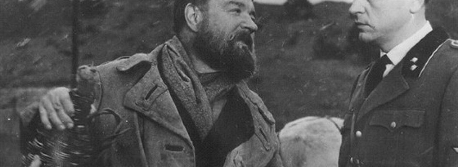 Кино: «Через кладбище» Кино: «Через кладбище»