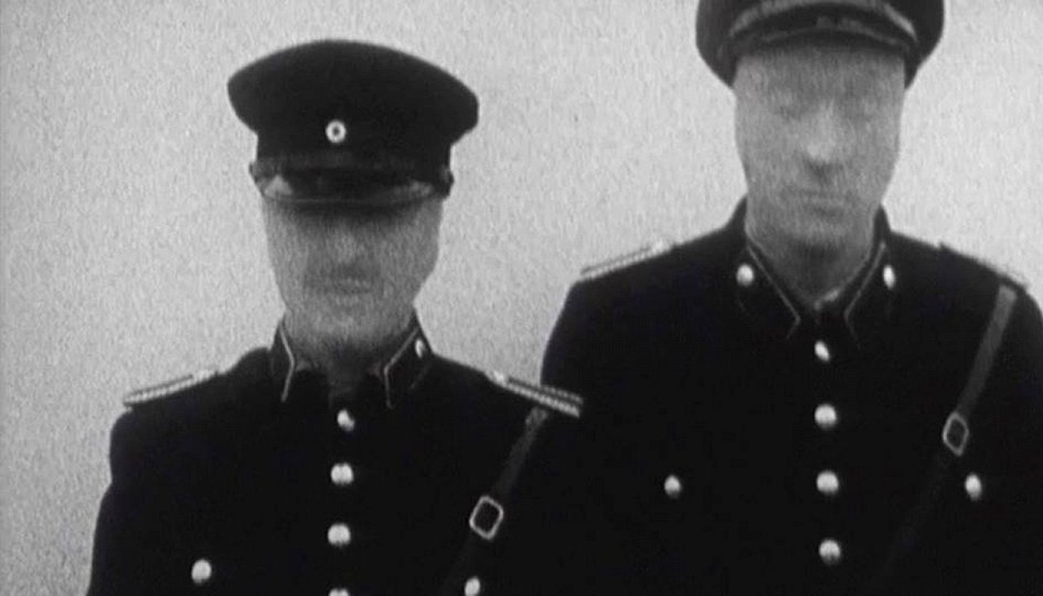 Кино: «Полицейский фильм» Кино: «Полицейский фильм»