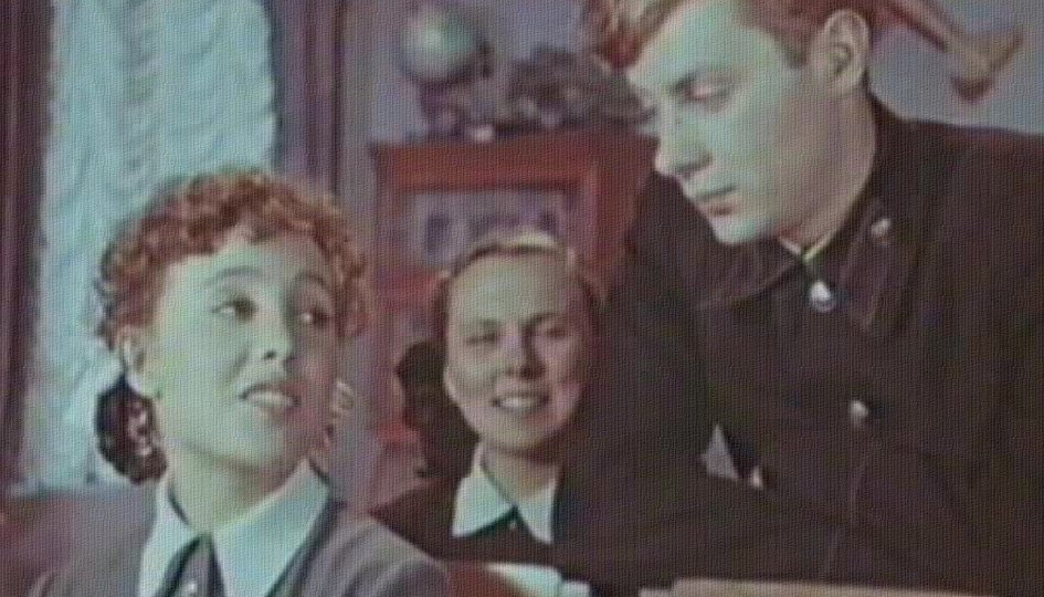 Кино: «Весенние голоса» Кино: «Весенние голоса»