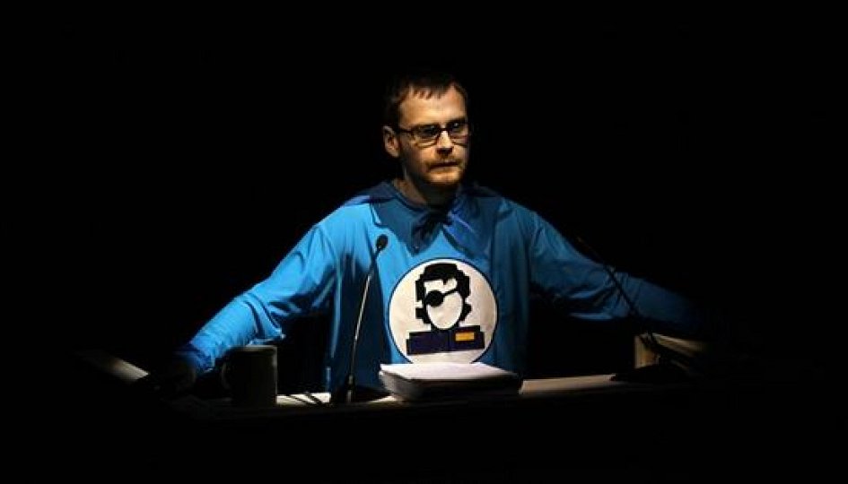 Театр: Человек.doc. Артемий Лебедев Театр: Человек.doc. Артемий Лебедев