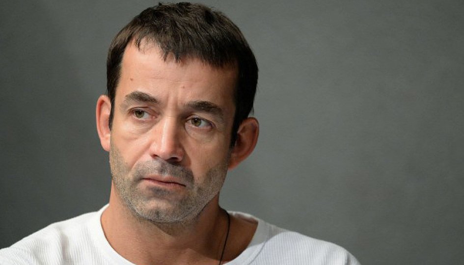 Дмитрий Певцов