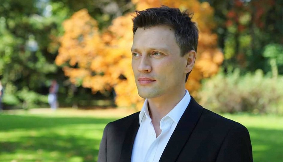 Концерты: Денис Апполонин (баритон), Маргарита Микитаева (фортепиано) Концерты: Денис Апполонин (баритон), Маргарита Микитаева (фортепиано)