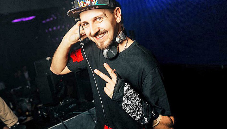 Концерты: «The Sound of Luxor»: DJs Ali, Albertini Концерты: «The Sound of Luxor»: DJs Ali, Albertini