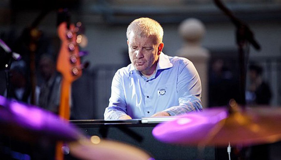 Концерт «Live Jazz Jam Session»: Андрей Руденко, Казань Концерты: «Live Jazz Jam Session»: Андрей Руденко, Казань