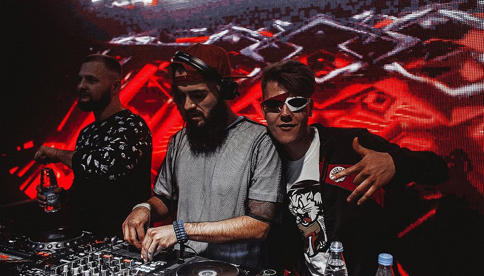 Концерт «Record Dance лето»: DJs Nick One, Byor, Hubblevision, Нижний Новгород Концерты: «Record Dance лето»: DJs Nick One, Byor, Hubblevision, Нижний Новгород