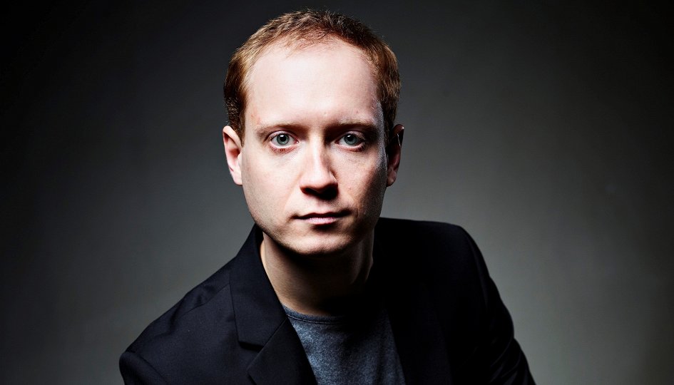 Концерты: «Белые премьеры»: Евгений Новиков Концерты: «Белые премьеры»: Евгений Новиков