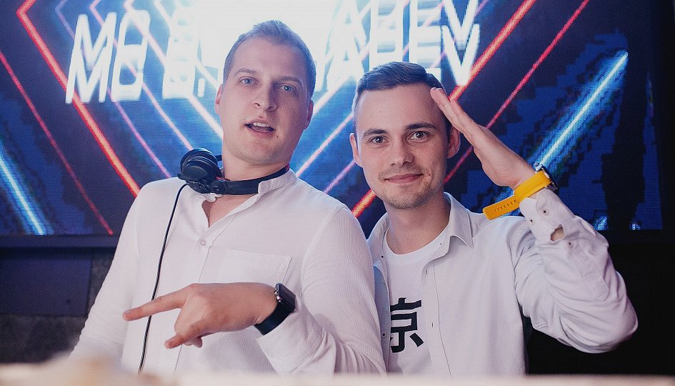 Концерты: «Staff Party»: DJs Dyxanin, Kovalev Концерты: «Staff Party»: DJs Dyxanin, Kovalev