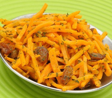 Рецепт Салат из жареной моркови с апельсинами и корицей
