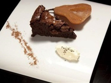 Рецепт Шоколадный торт с грушами