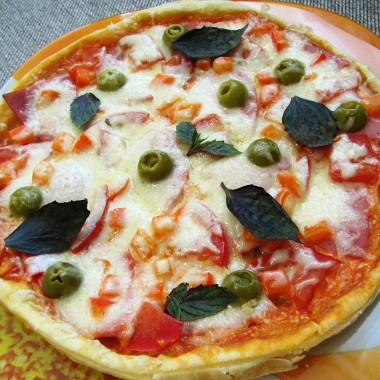 Рецепт Итальянская пицца с сыром моцарелла