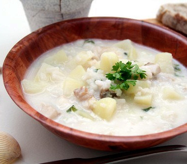 Рецепт Сливочный суп из рыбы с грибами и кольраби