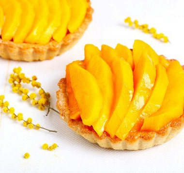 Рецепт Пирожные с манго, папайей и кремом из лайма и маскарпоне