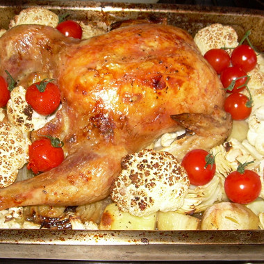 Рецепт Курица, запеченная с овощами и сладким перцем