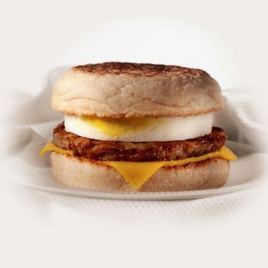 Рецепт Завтрак из McDonald’s. Макмаффин с яйцом и свиной котлетой