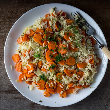 Рецепт Морковь тушеная, с рисом