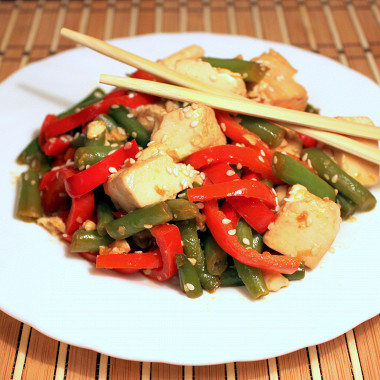 Рецепт Жареный тофу с овощами
