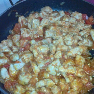 Рецепт Курица с овощами и томатной пастой