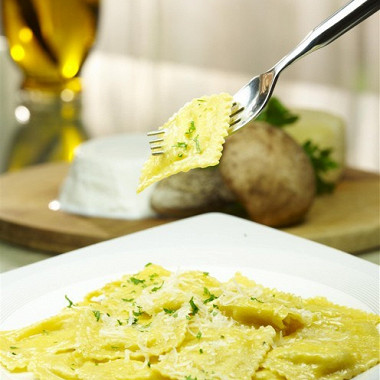 Рецепт Равиоли «Pasta Fresca» с белыми грибами и рикоттой