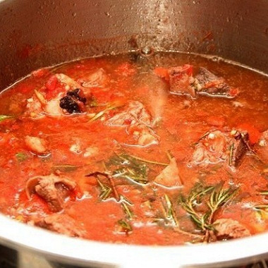 Рецепт Говядина по‑итальянски в томатном соусе