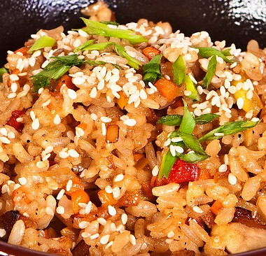 Рецепт Тайский жареный рис с маслом арахиса